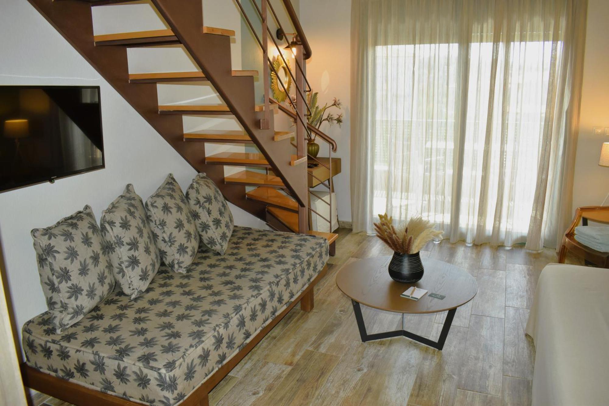 Alegria Suites Nikíti Kültér fotó