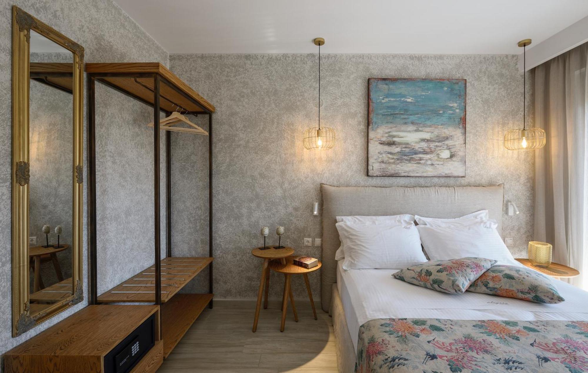 Alegria Suites Nikíti Szoba fotó