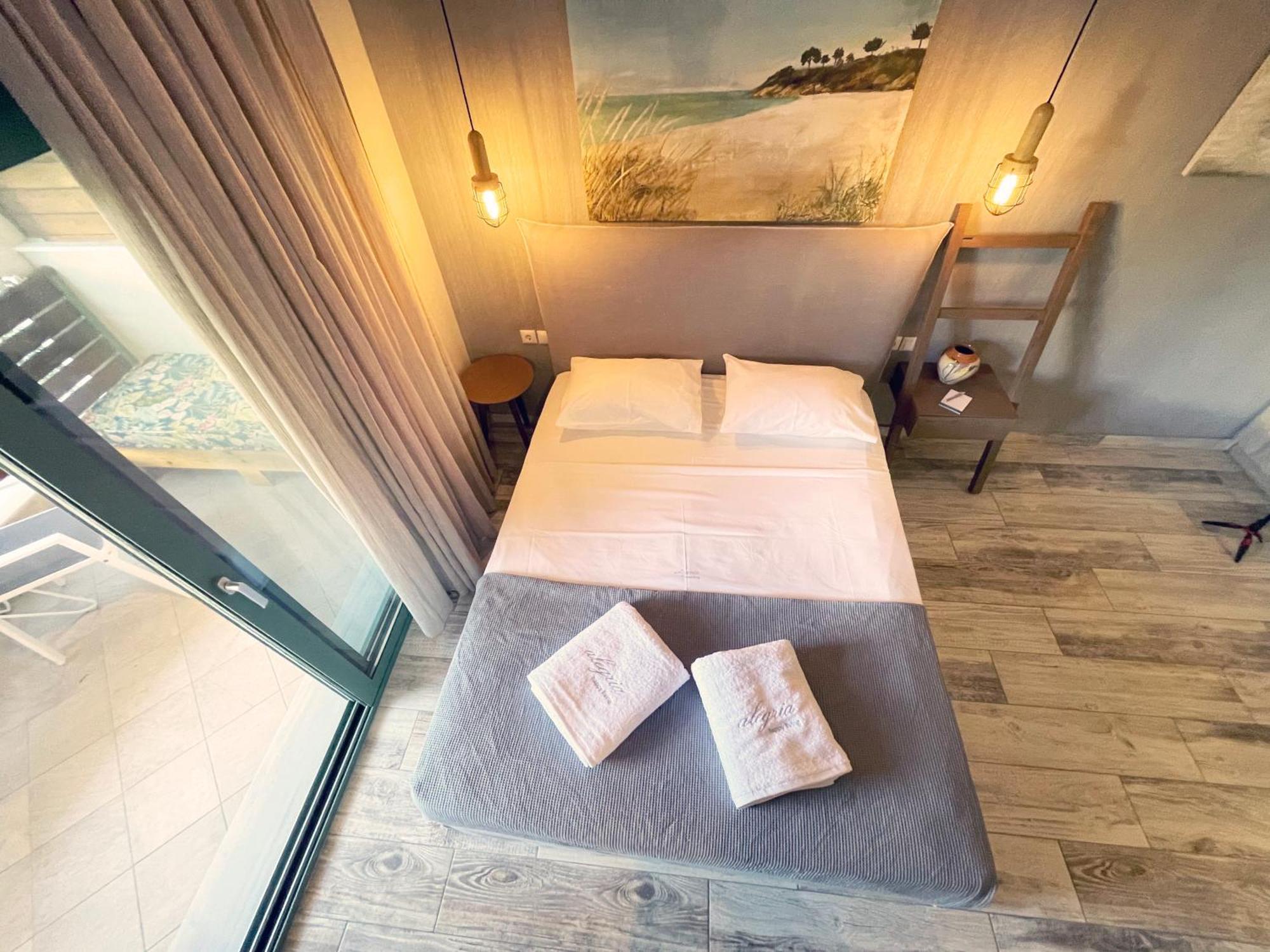 Alegria Suites Nikíti Kültér fotó