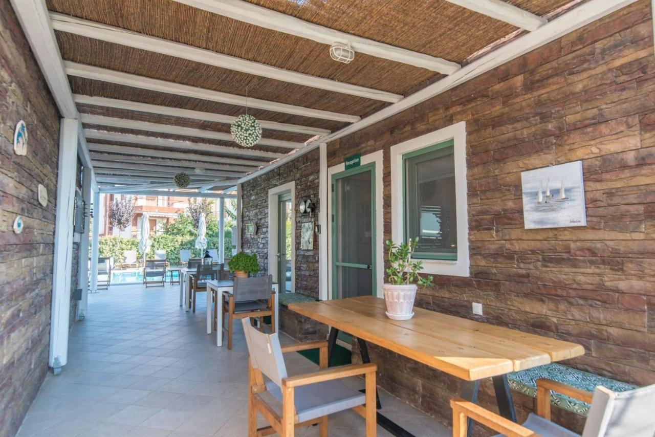 Alegria Suites Nikíti Kültér fotó